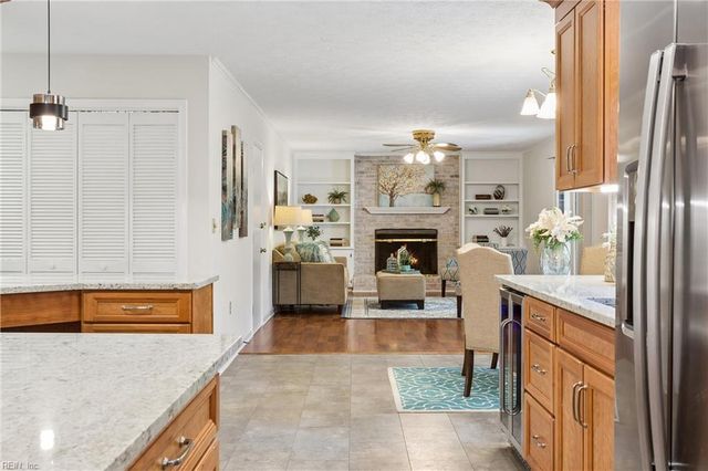 107 Brokenbridge RD, Yorktown, VA 23692