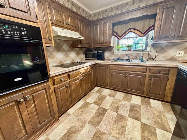 209 Country Club Road, Bald Knob, AR 72010