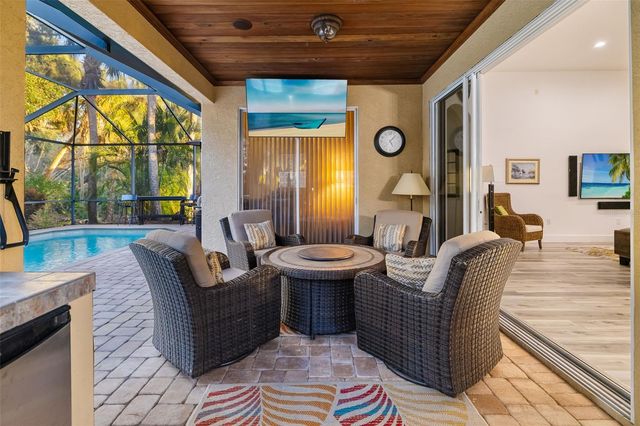 743 FOGGY MORN LANE, Bradenton, FL 34212