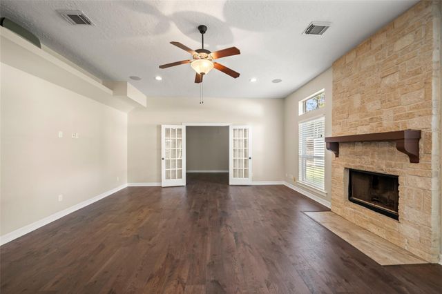 17709 W Terrace Oaks Drive, Waller, TX 77484