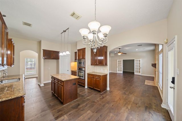 17709 W Terrace Oaks Drive, Waller, TX 77484