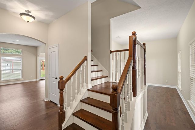 17709 W Terrace Oaks Drive, Waller, TX 77484