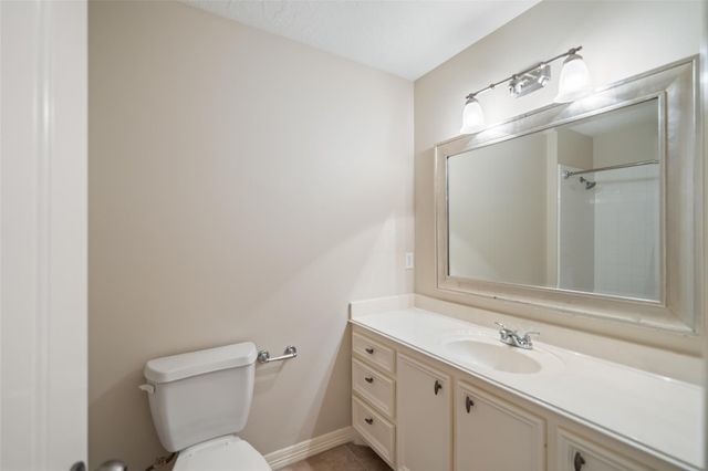 17709 W Terrace Oaks Drive, Waller, TX 77484