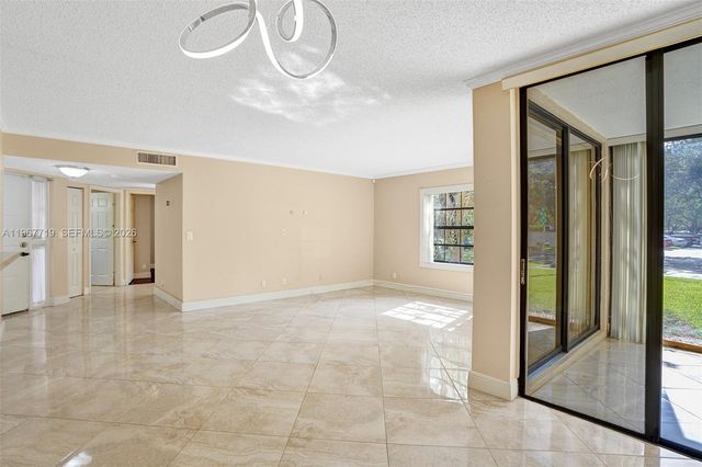 10791 NW 14th St 291, Plantation, FL 33322
