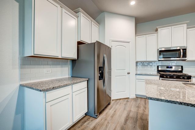 1225 Antelope Passing Dr, Montgomery, TX 77316