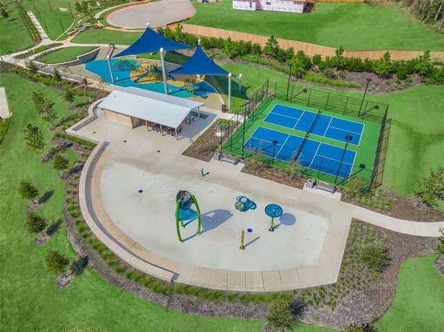 1225 Antelope Passing Dr, Montgomery, TX 77316