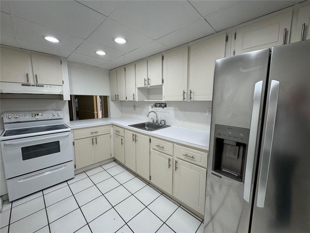 505 NW 177th St 103, Miami Gardens, FL 33169