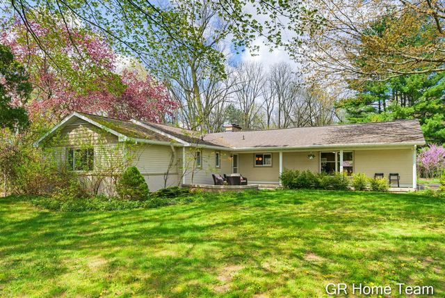 4090 Baywood Drive, Grand Rapids, MI 49546