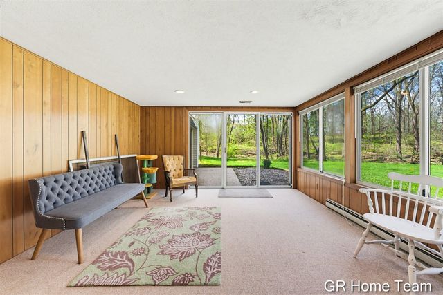 4090 Baywood Drive, Grand Rapids, MI 49546