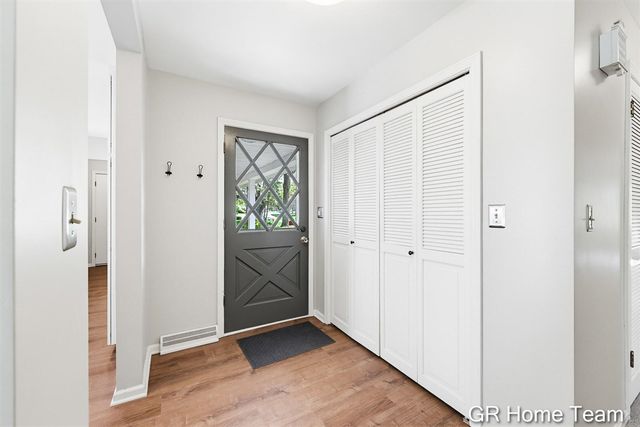 4090 Baywood Drive, Grand Rapids, MI 49546