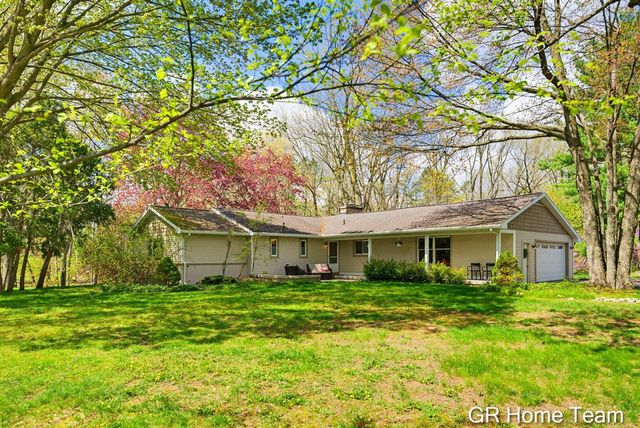 4090 Baywood Drive, Grand Rapids, MI 49546