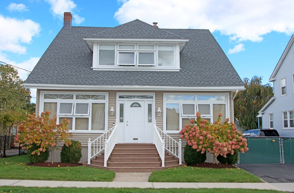 196 Oakland Street, Stratford, CT 06615