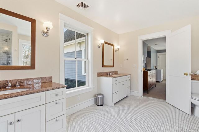 25 Chestnut Street, Cold Spring, NY 10516