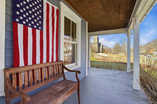 25 Chestnut Street, Cold Spring, NY 10516