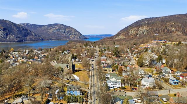 25 Chestnut Street, Cold Spring, NY 10516