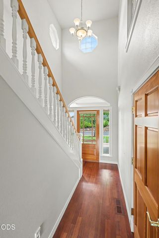 825 Amerman Drive, Phoenix, OR 97535