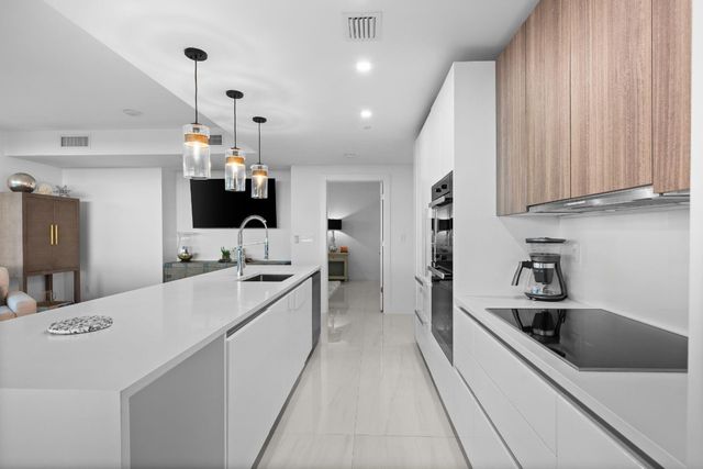 730 N Ocean Boulevard 701, Pompano Beach, FL 33062