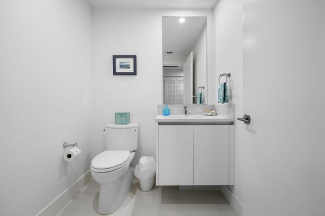 730 N Ocean Boulevard 701, Pompano Beach, FL 33062