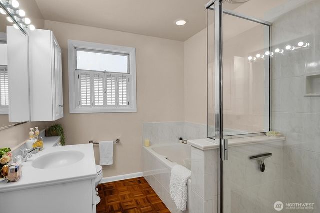 6921 39th Avenue SW, Seattle, WA 98136