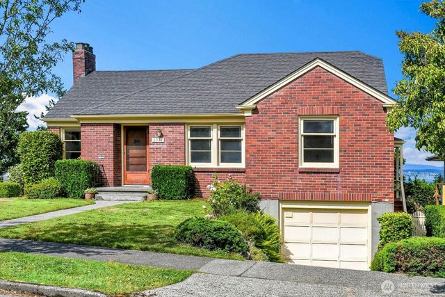 6921 39th Avenue SW, Seattle, WA 98136