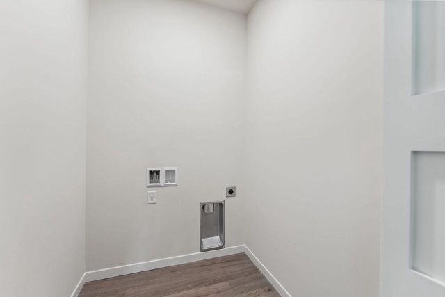 216 S Dewey Avenue, Reedsburg, WI 53959