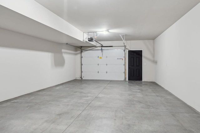 216 S Dewey Avenue, Reedsburg, WI 53959