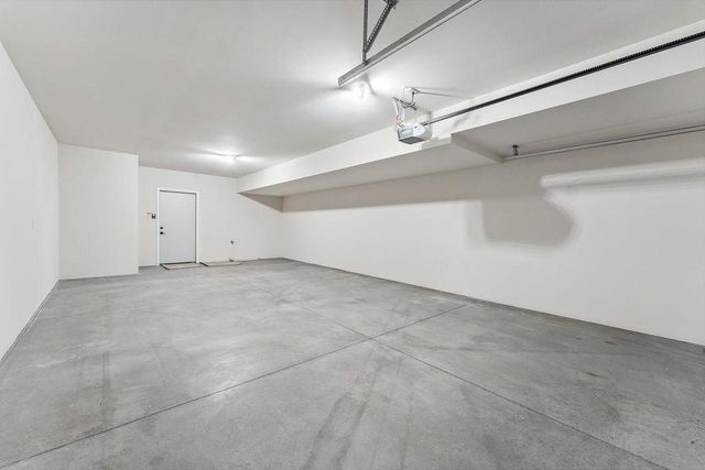 216 S Dewey Avenue, Reedsburg, WI 53959