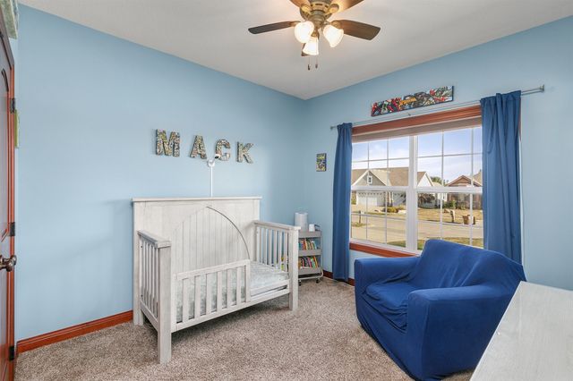 1454 Nine Iron Drive, West Des Moines, IA 50266