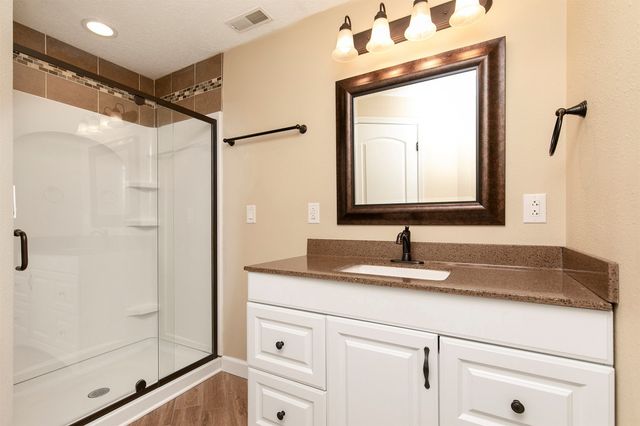 1454 Nine Iron Drive, West Des Moines, IA 50266