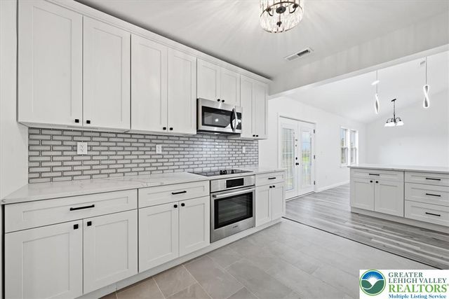 301 South Watson Street, Palmer Twp, PA 18045