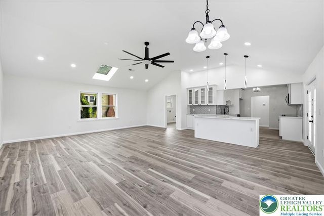 301 South Watson Street, Palmer Twp, PA 18045