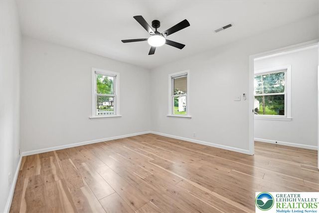 301 South Watson Street, Palmer Twp, PA 18045