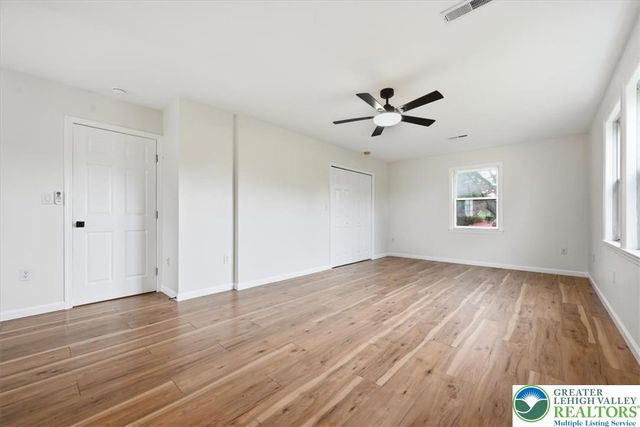 301 South Watson Street, Palmer Twp, PA 18045