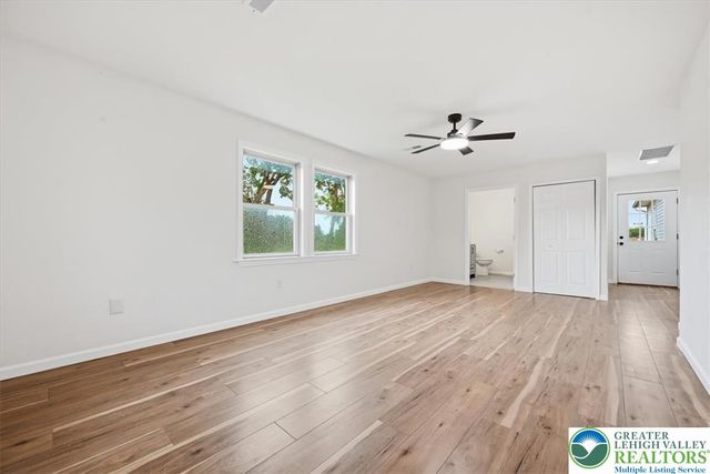 301 South Watson Street, Palmer Twp, PA 18045