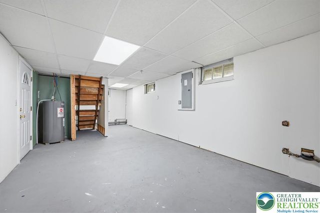 301 South Watson Street, Palmer Twp, PA 18045