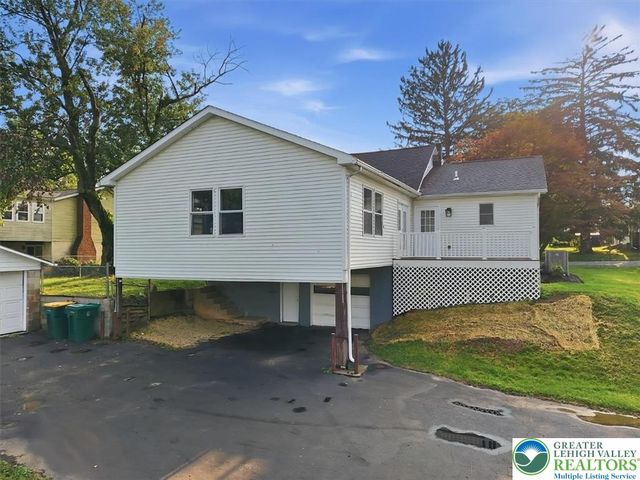 301 South Watson Street, Palmer Twp, PA 18045