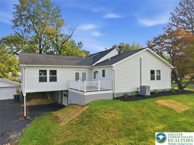 301 South Watson Street, Palmer Twp, PA 18045