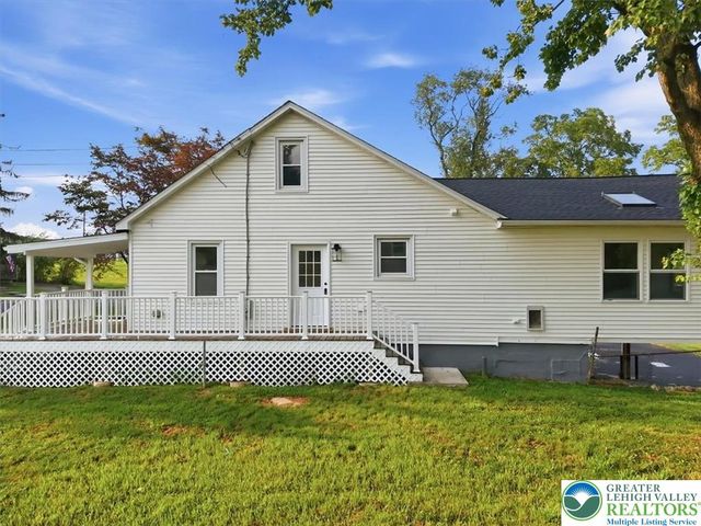 301 South Watson Street, Palmer Twp, PA 18045