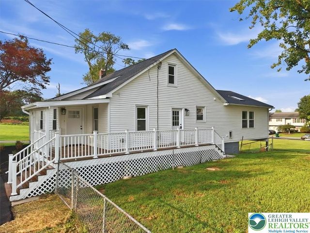 301 South Watson Street, Palmer Twp, PA 18045