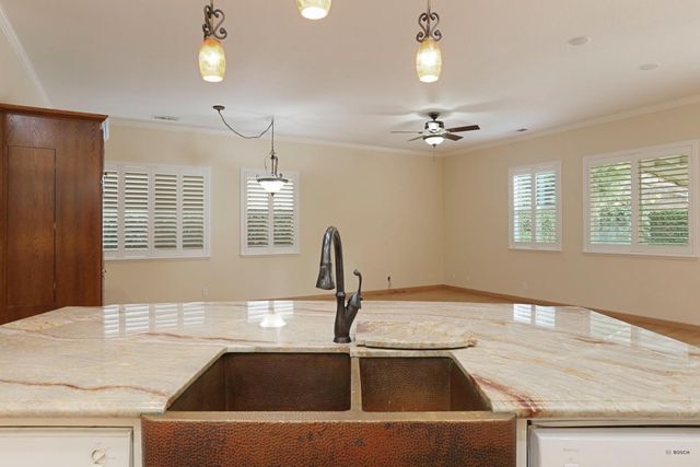 2804 Sagemill Dr, Modesto, CA 95355