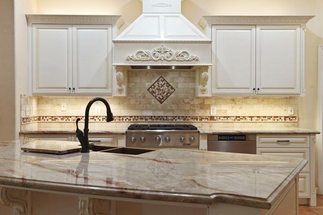 2804 Sagemill Dr, Modesto, CA 95355