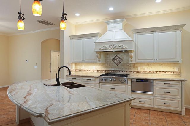 2804 Sagemill Dr, Modesto, CA 95355