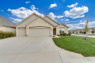 3995 N Solano Ct, Wichita, KS 67205