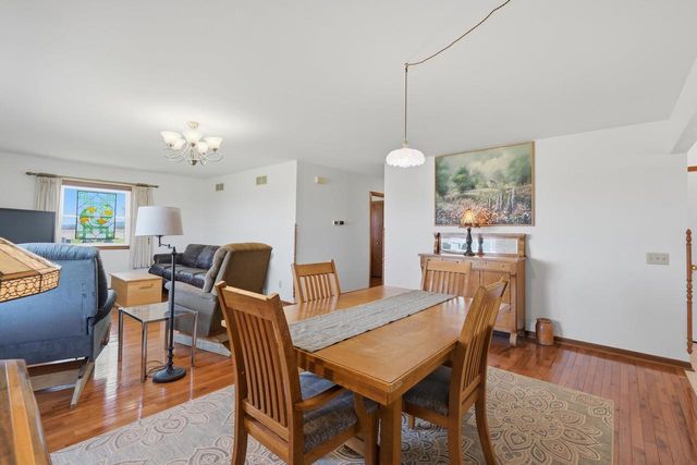 201 Dougherty Court, Ridgeway, WI 53582