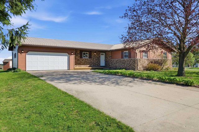 201 Dougherty Court, Ridgeway, WI 53582