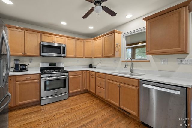 519 Algonquin Road, Fox River Grove, IL 60021