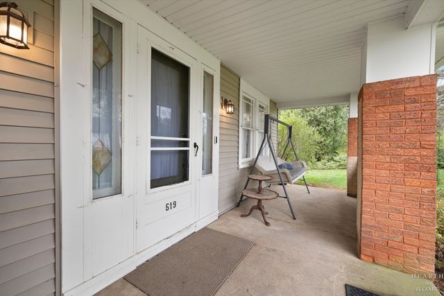 519 Algonquin Road, Fox River Grove, IL 60021