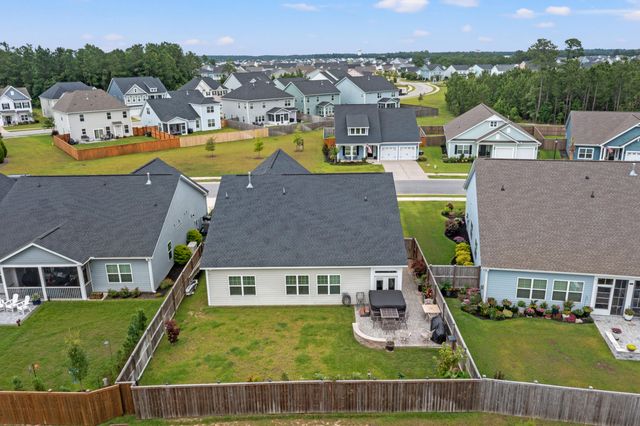 209 Fiddleback Drive, Summerville, SC 29486