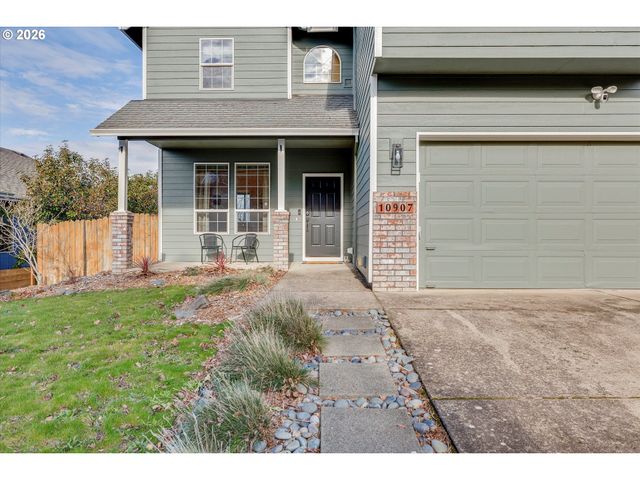 10907 Se HENDERSON Dr, Portland, OR 97266