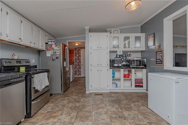 245 Rolling Meadows Drive, Reidsville, NC 27320